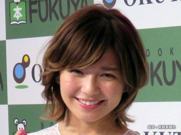 宇野実彩子がセクシーな黒コーデでイメチェン？　「クールな感じでイイ！」とファン