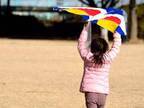 凧に巻き付かれた女児が『空中浮遊』　その一部始終がこちらです