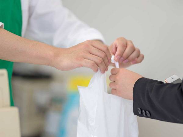 「仕事に行きたくない」と嘆いていた女性　コンビニ店員の『あるひと言』で…？