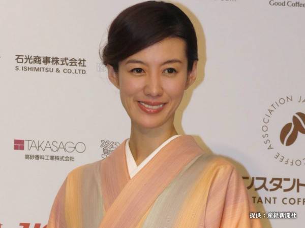ともさかりえ、４０歳でツインテール　公開された写真に反響