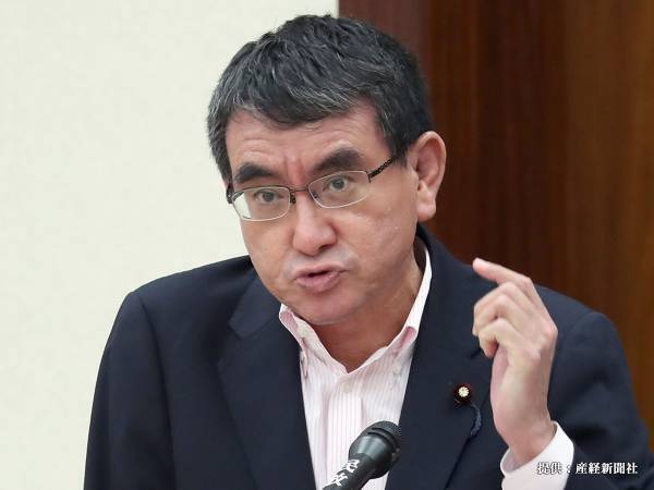 深夜の閣僚会見に、河野太郎が苦言　ネット上で「いいツッコミ」「スカッとした」の声