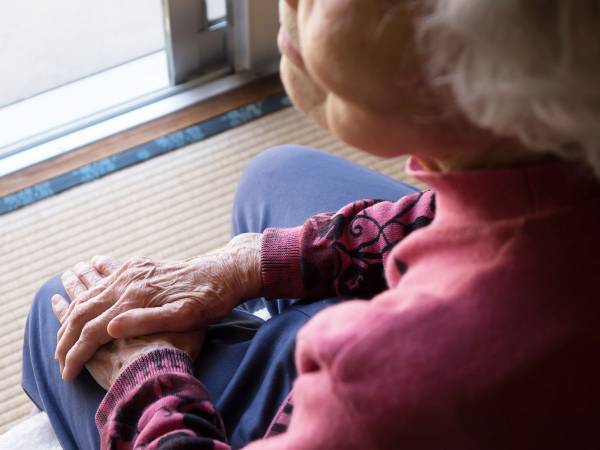 「お久しぶりです」　高齢女性の服装に違和感を覚え声をかけてみると…