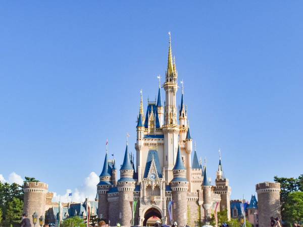ついに東京ディズニーランドでも！　１０月からテスト販売で解禁されるものとは