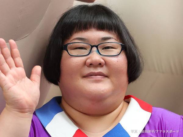 安藤なつに「二度と出るな」と非難の声　謝罪すると、擁護の声が殺到