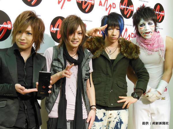 「より好きになった」「すごすぎる」　金爆、SNSでの肖像権について異例の措置