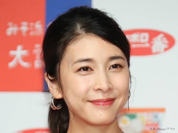 竹内結子の所属事務所がコメント　「驚きと悲しみで呆然」