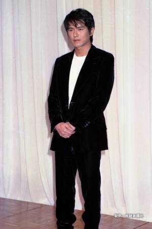 高橋克典の若い頃に「めっちゃイケメン…」と絶賛の声　現在の写真と比べてみた！