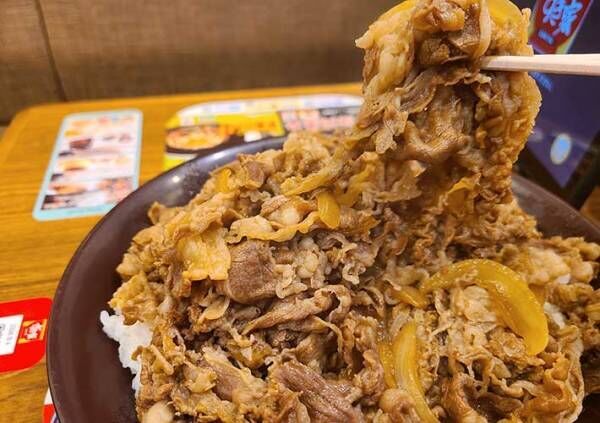 すき家の裏メニュー『キングサイズ』の牛丼にチャレンジその量とカロリーに驚愕！