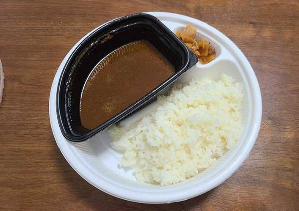 すき家でキングサイズは持ち帰りできるの？　カロリーや値段、肉の量を考えるとコスパは？