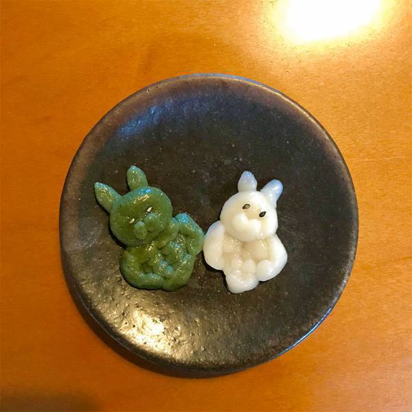 『ウサギのお月見団子』の全貌に、吹き出す人続出　「だいぶ仕上げてきたな」