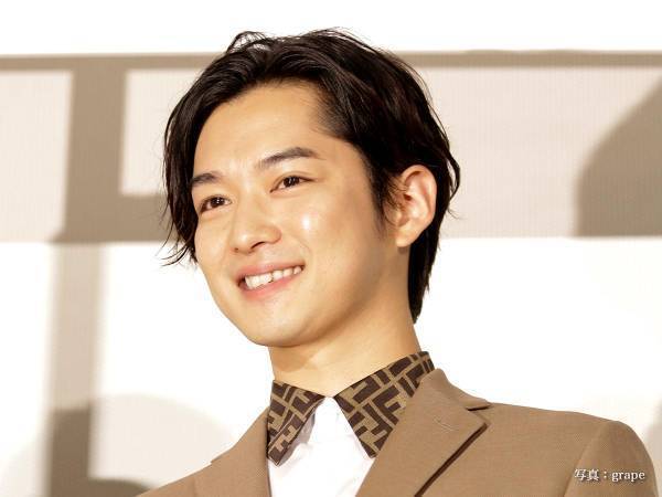 千葉雄大、インスタでワイルドなヒゲを公開　ファン「新しい魅力で好きすぎ…」