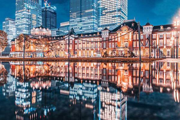 まるで異国のよう…！　東京駅を撮影した『４枚』に、２０万人が心奪われる