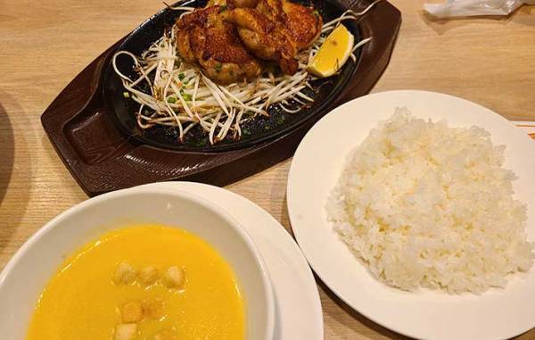 ガストに行ったら「これは食べておけ！」なおすすめメニュー　第１位を食べた結論は…