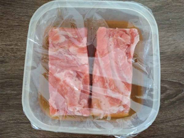 レンジで１０分でできる　ウーロン茶の香りが引き立つチャーシューを作ってみました！