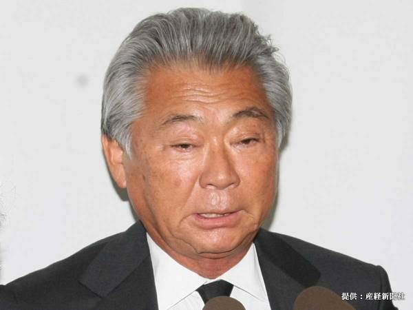 店のセットに車で突っ込む　　その後の、みのもんたの判断に称賛の声