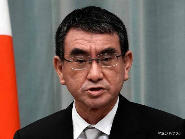 河野太郎大臣が公開した『マスク』が話題　「吹き出した！」「かっこよすぎる」