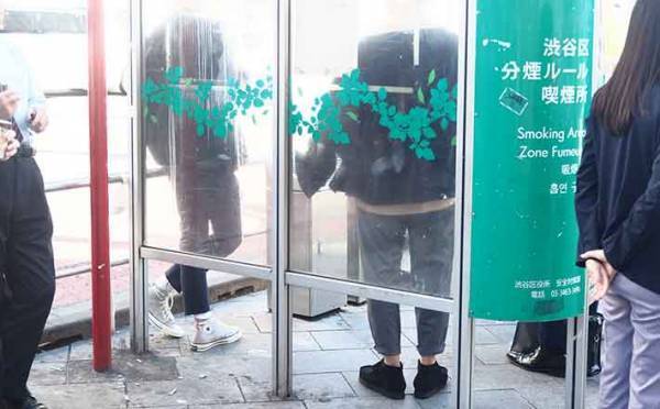 いつもの喫煙所が閉鎖中！アクシデントに遭遇した愛煙家が慌てずにいられた理由は？