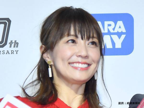 小林麻耶が「母親がいないと子供は不幸」という発言に対し、涙のコメント　反響相次ぐ