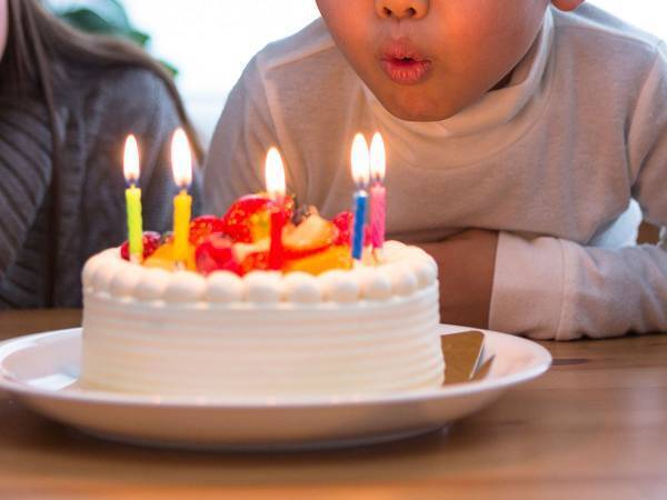 欲しいプレゼントが決められなかった息子　親が現金を渡した結果…？