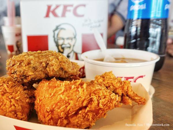 一風変わった『年賀はがき』でサプライズ　ケンタッキーの年賀はがきがスゴイ