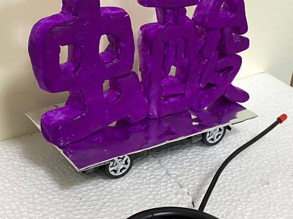 ことわざを具現化　その動画に９万人が「笑った」「かわいい」