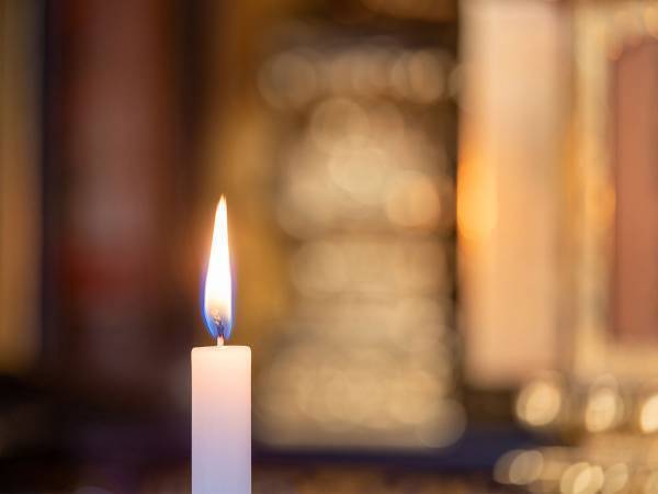 「お腹抱えて笑った」「気持ちよく天国行けそう」　失敗した遺影写真がこちら