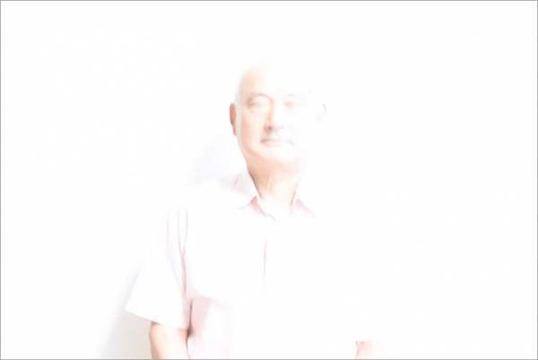 「お腹抱えて笑った」「気持ちよく天国行けそう」　失敗した遺影写真がこちら