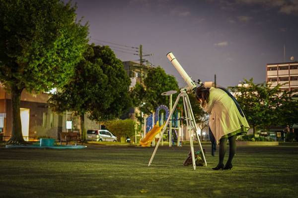 １１月３０日は満月　さらに１８時４３分頃に『半影月食』も！