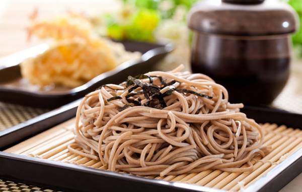 『EXIT』に会えず、涙した女性店員　千鳥ノブとアンガ田中の神対応が話題に