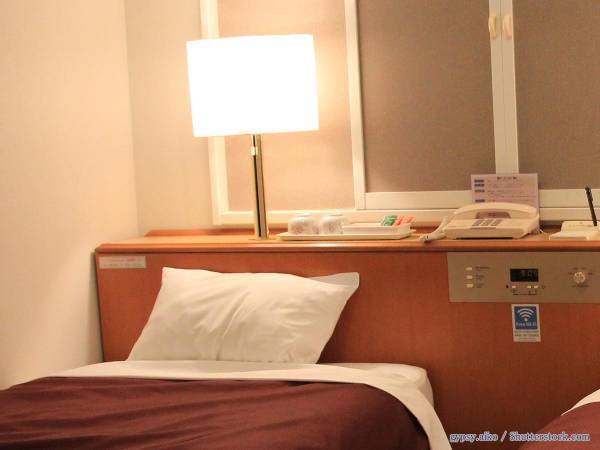 感染し、ホテルで療養になったら？　『持っていくべき物リスト』がためになる