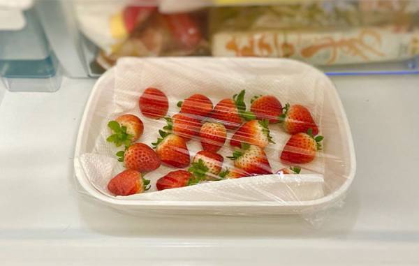 イチゴは買ってきたらすぐに？　料理人の『保存方法』に驚きの声　「初耳」「意外だった」