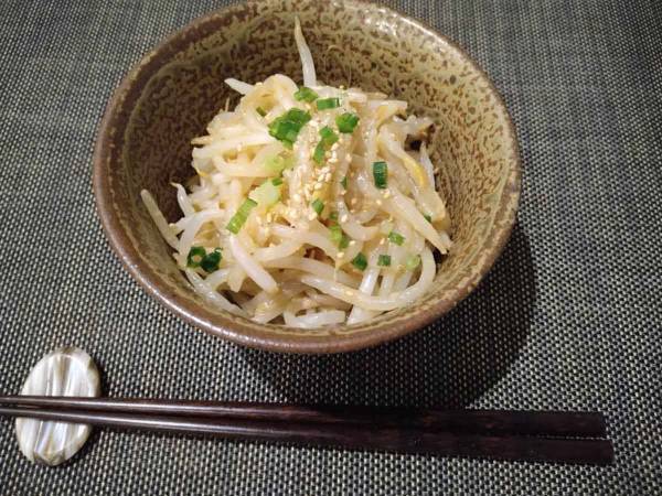 給料日前の強い味方　これならボリュームも大満足の『もやし』レシピをご紹介！