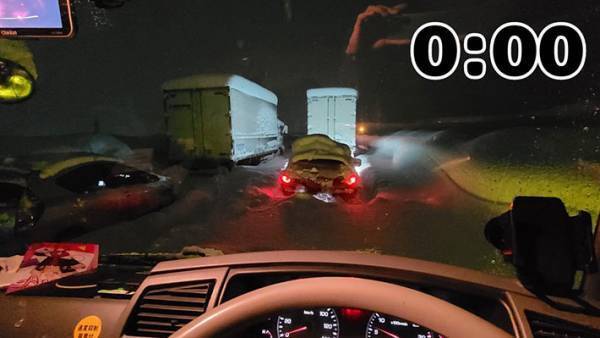 立ち往生に巻き込まれた運転手が伝え続けた『一部始終』　そこに写っていたのは…