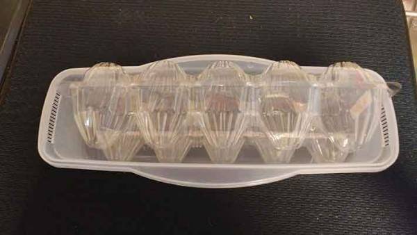 爽快！卵パックをぺちゃんこにする裏技がクセになる