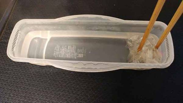 爽快！卵パックをぺちゃんこにする裏技がクセになる