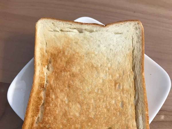 サクサク！食パンの耳がサクサクになるたった１つの方法