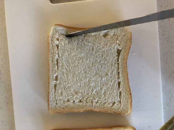 サクサク！食パンの耳がサクサクになるたった１つの方法
