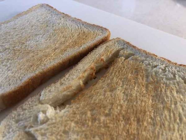 サクサク！食パンの耳がサクサクになるたった１つの方法