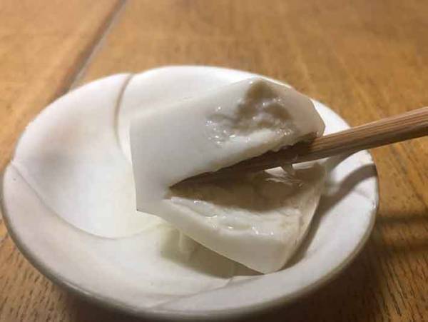 鍋の季節に知っていると便利！絹豆腐はある切り方にすると崩れない！