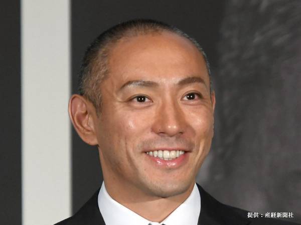 市川海老蔵の娘がサンタ宛てに手紙を書くも…？　内容に、感動の声が続出