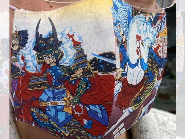 要らなくなったお菓子の袋で…？　「かっこいい」「普通に欲しい」