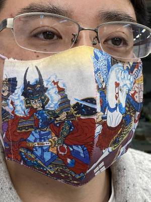 要らなくなったお菓子の袋で…？　「かっこいい」「普通に欲しい」