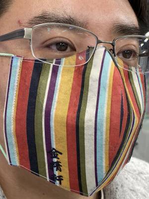 要らなくなったお菓子の袋で…？　「かっこいい」「普通に欲しい」