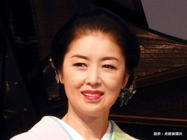 藤あや子「反則にも程がある」　投稿された『３枚の写真』に反響