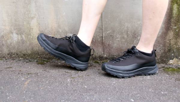 １９００円のワークマンのスニーカー　履いて１日目の履き心地に「なんでだ…」