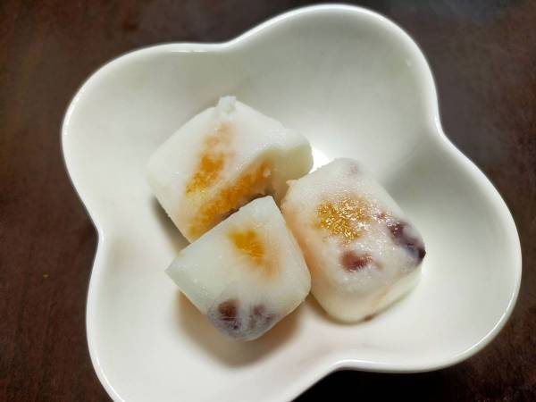 その発想はなかった！製氷皿で作る白くまアイスがまさにそのもの