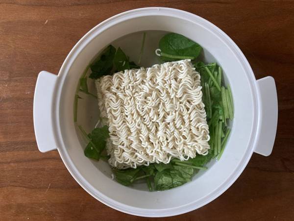 鍋を使わずラーメンが作れる神アイテム　３COINSはやっぱり最強だった