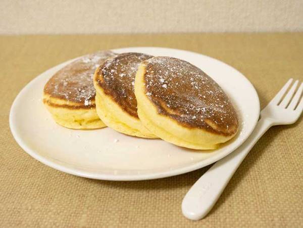 「何を入れるよりもフワフワじゃん…」　手作りの域を超えるホットケーキが、めちゃ簡単！