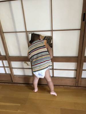 突撃してきた『小さなモンスター』　最高の表情に「怒れない！」「これこそ子供」