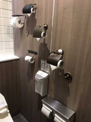 絶望したことでもあったのか…！？　トイレに入って思わず写真を撮った理由とは